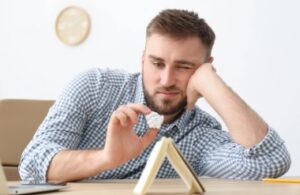 Funcionário procrastinador